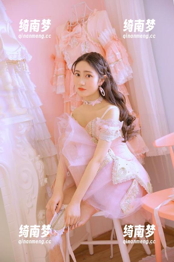 探索Hana BunnyBunny–贞德Alter的独特魅力，完美在线写真资源推荐